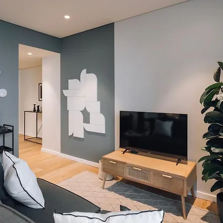 Baleal - 1 Bedroom And Pool In Areeiro דירה ליסבון