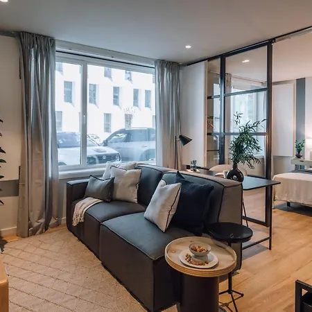Baleal - 1 Bedroom And Pool In Areeiro ליסבון